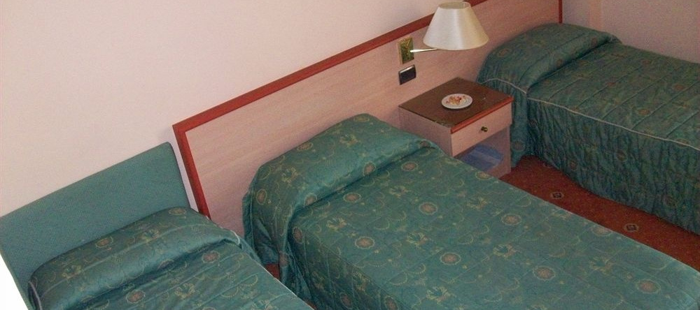 Prim Hotel, Minerbio — photo 1