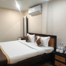 Hotel Relax - Nagaon, Нагаон — фото 2
