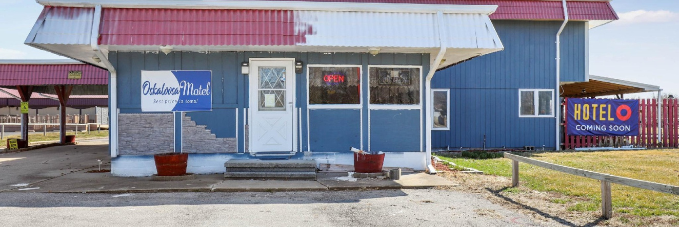 Hotel O Oskaloosa - Hwy 63/92, Pella — photo 1