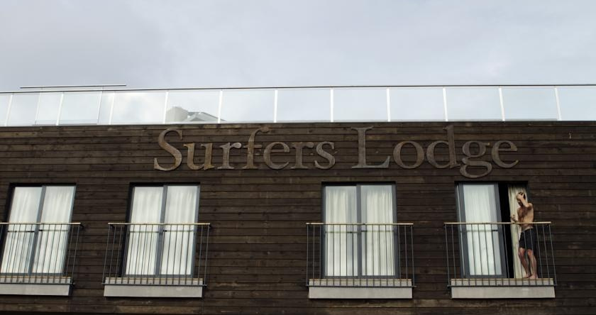 Surfers Lodge Peniche, 佩尼谢 — 照片 1