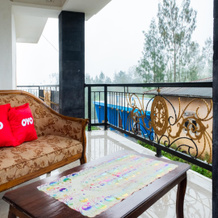 OYO 2169  Anugrah Bromo Homestay, 托萨里 — 照片 5