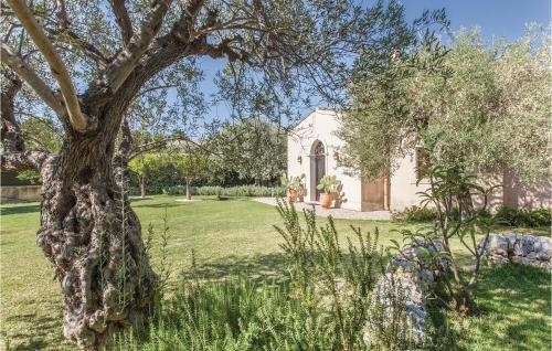 Three-Bedroom Holiday Home in Fontane Bianche (SR), Siracusa — photo 1