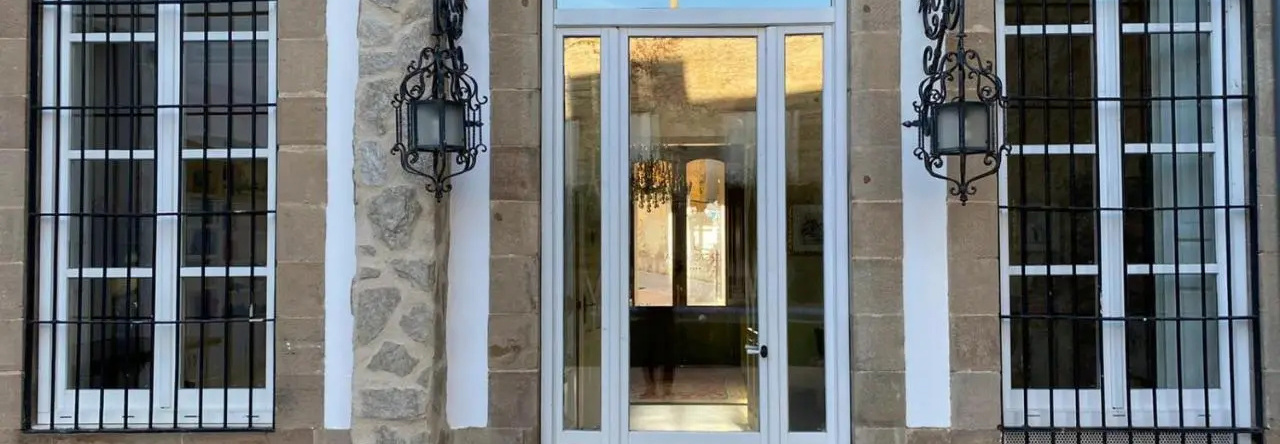 Hotel Casablanca Boutique, 利纳雷斯 — 照片 1