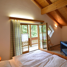 Modern Holiday Home in Bischofsmais With Balcony, 比绍夫斯迈斯 — 照片 5