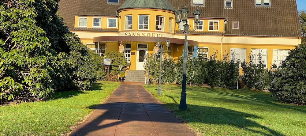 Hotel Sanssouci, 瓦尔斯罗德 — 照片 1