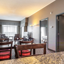 Quality Inn & Suites, Victoriaville,  Qc, Викториавиль — фото 3