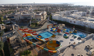Ivy Cyrene Island Aqua Park Resort