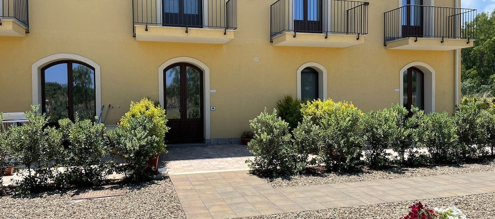 Minissale Farmhouse, 卡拉塔比亚诺 — 照片 1