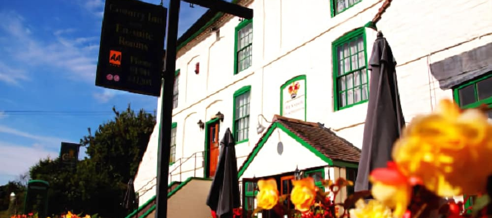 The Crown Country Inn, Shrewsbury — photo 1