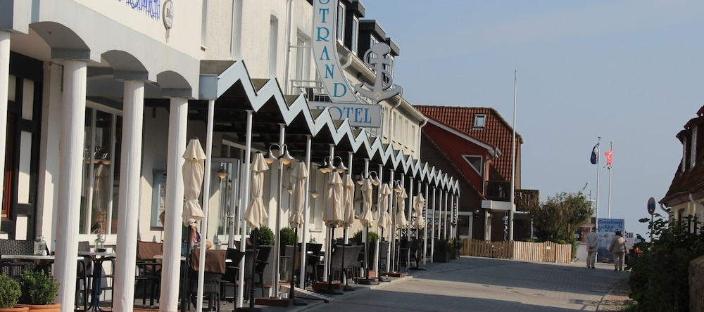 Strandhotel Hohwacht, 霍瓦赫特 — 照片 1