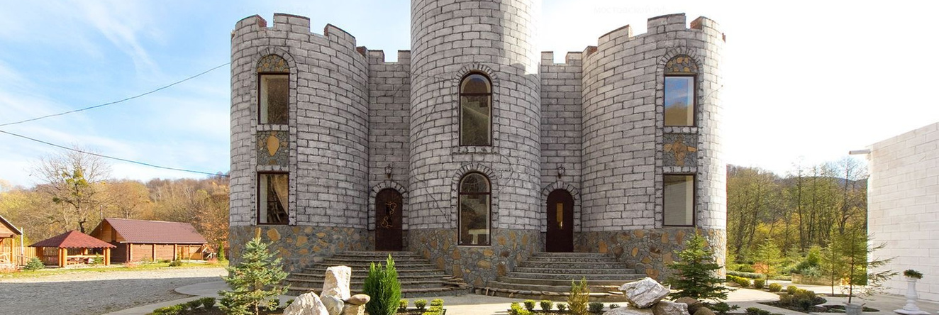 Klimovskij Castle, 普谢拜 — 照片 1