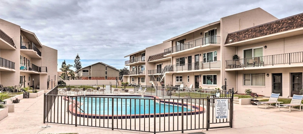 Ponce Inlet Condo w/ Beach & Pool Access!, Ponce Inlet — photo 1
