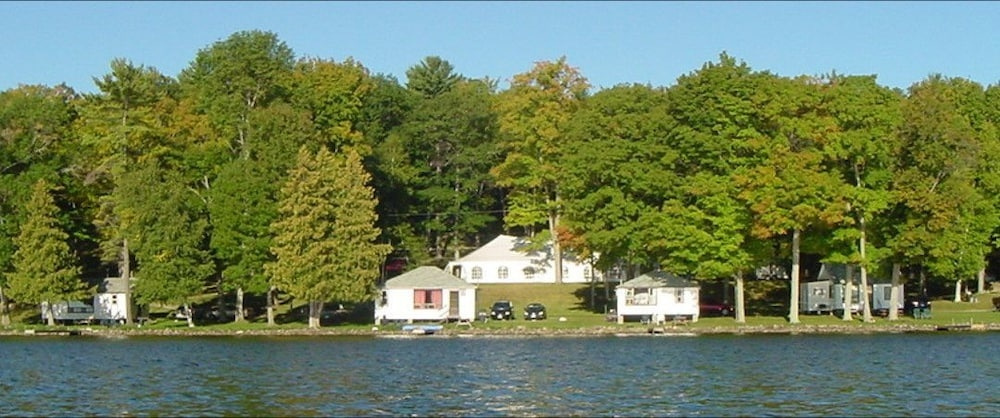 The Birches Resort, 特伦特莱克斯 — 照片 1