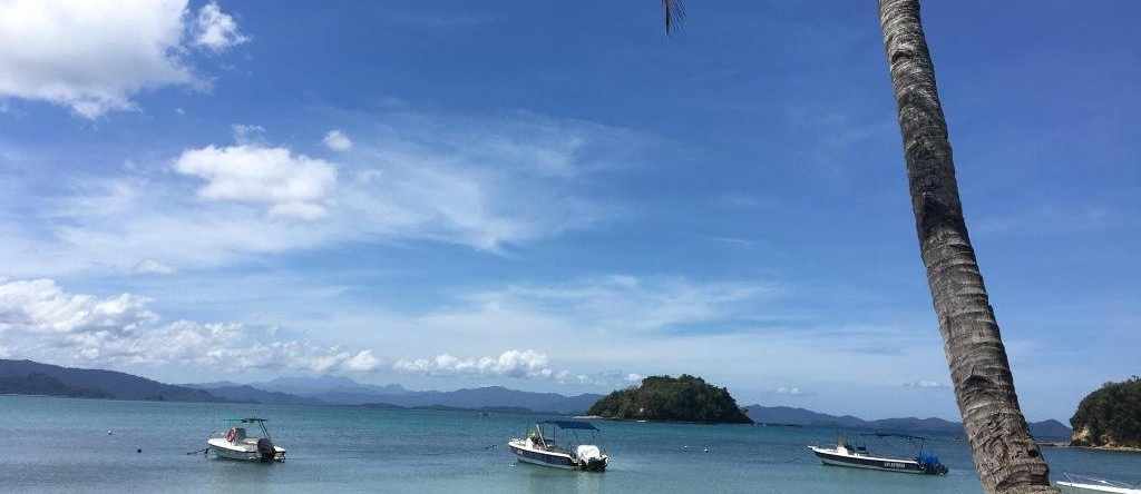 Turublien Long Beach Inn and Beach Bar, 罗哈斯 — 照片 1
