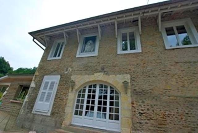 Castel Du Pont D Oly, Журансон — фото 1