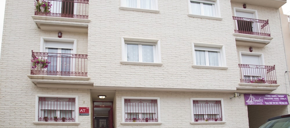 Apartamentos Turísticos Juanita Ope, Арчена — фото 1