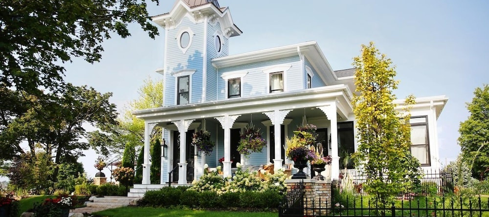 The Lilley Mansion Bed & Breakfast, Спринг-Лейк — фото 1