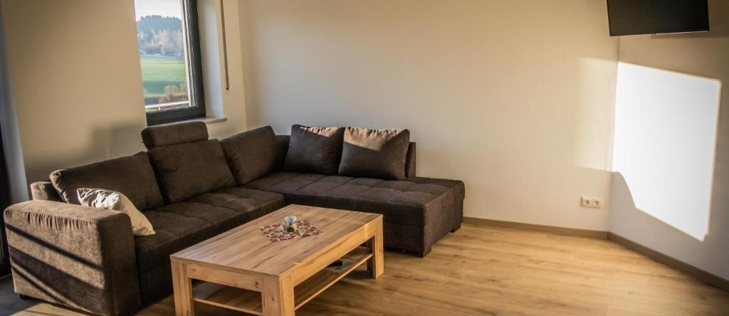 Landhaus Ferienwohnungen mit Pool und Wellness, 塞巴恩 — 照片 1