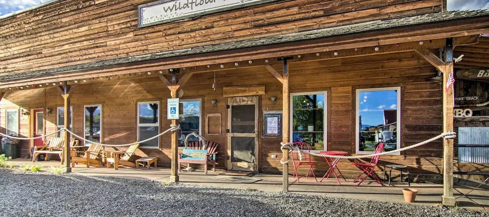 Montana's Emigrant Peaks Getaway: Apt W/ Mtn Views, Эмигрант — фото 1