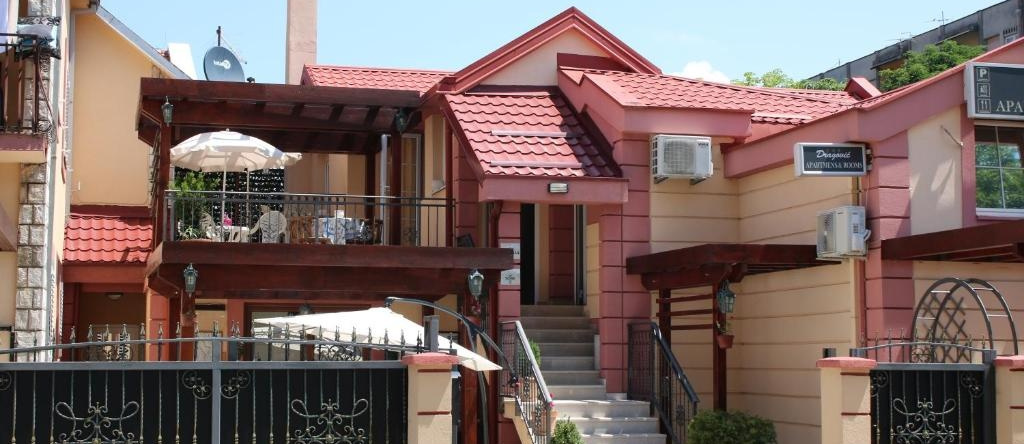Apartments Dragović Nikšić, 尼克希奇 — 照片 1