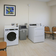 Holiday Inn Express Hotel & Suites Hesperia by IHG, Hesperia — photo 5