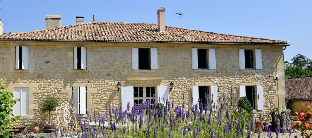 Beau Séjour, Naujan-et-Postiac — photo 1