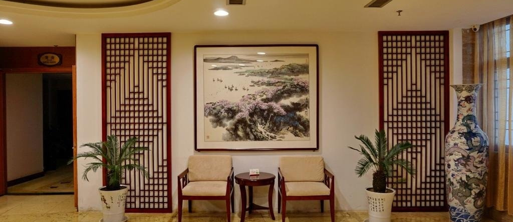 Baisui Hotel, Чичжоу — фото 1