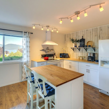 Coastal Haven w/ Hot Tub & San Juan Island Views, Anacortes — photo 3