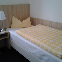 Centralhotel Garni, Оффенбург — фото 2