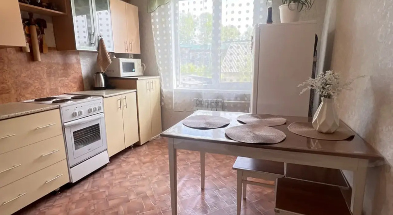 Квартира Уютная 6-Местная Двушка У Байкала., Выдрино — фото 1