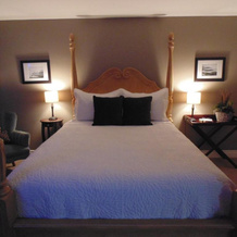 Christine's Bed And Breakfast By Elevate Rooms, Сент-Катаринз — фото 2