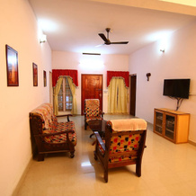 Oyo 5517 Home Stay Grand Exotica Villa, Анаккара — фото 3