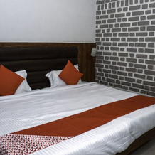 Oyo 23178 Hotel Raj Mandir, Орчха — фото 4