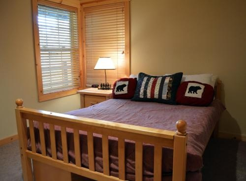 Running Y Vacation Rentals, 克拉马斯福尔斯 — 照片 1