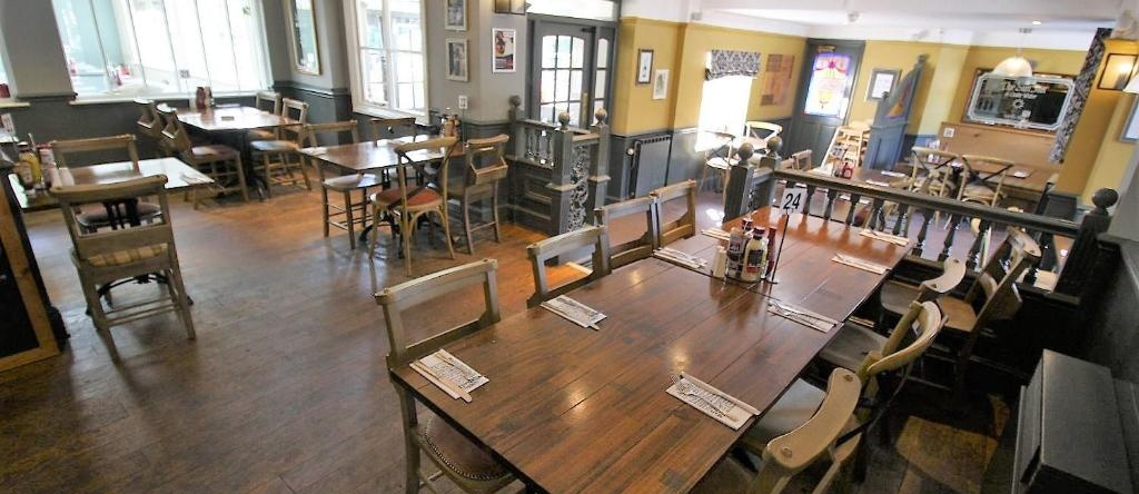 The Sun Inn, Swindon — photo 1
