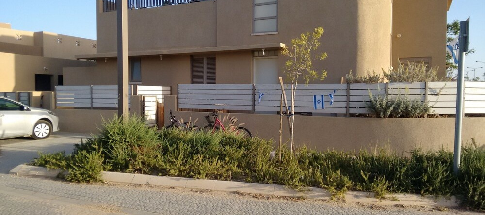 Shoshanat Hamidbar, Sde Boker — photo 1