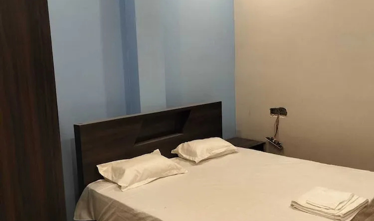 River Side Hotel Praygraj, Джуси — фото 1