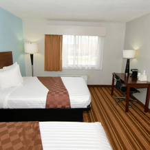 Rock Island Inn & Suites Marshalltown, Marshalltown — photo 4