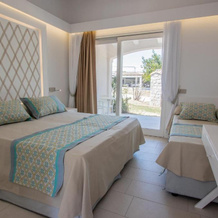Limone Beach Resort, Castiadas — photo 4