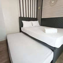 Homey And Cozy Living Studio Amartha View Apartment, 三宝垄 — 照片 3
