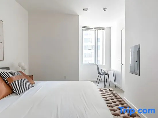 The Sophari 1BR Experience:Modern Living|Pool+Gym, Bellevue — photo 1
