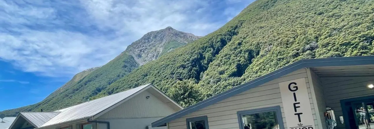 Arthurs Chalet, 亚瑟通道 — 照片 1
