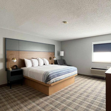 AmericInn by Wyndham Marshfield, Marshfield — photo 3