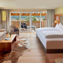 Feldhof DolceVita Resort, Naturno — photo 2
