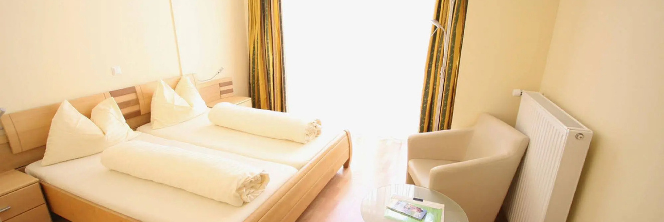 Landhotel Kreinerhof - Self Check In 24h möglich, 卢恩菲尔德 — 照片 1