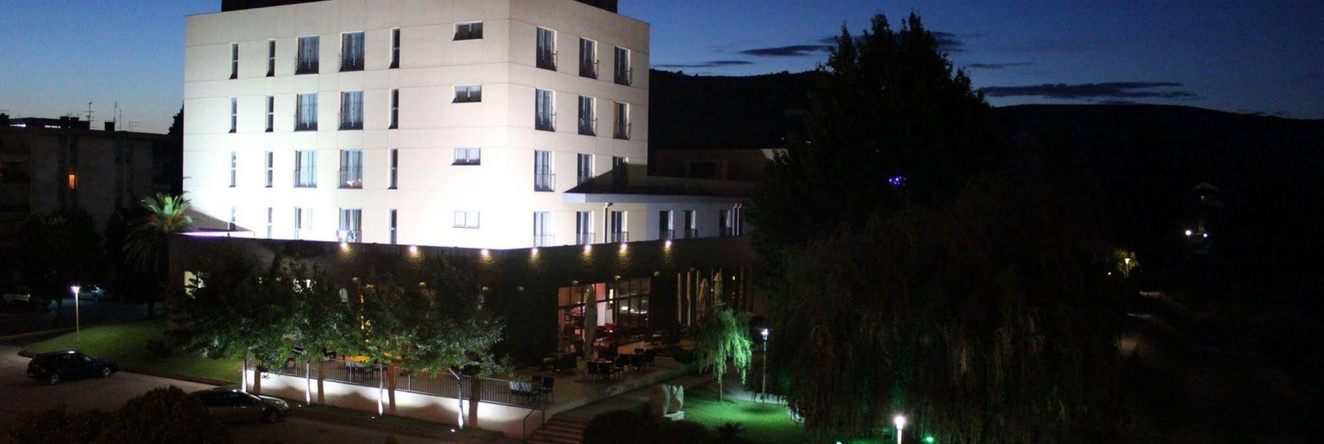 Hotel Mogorjelo, Чаплина — фото 1