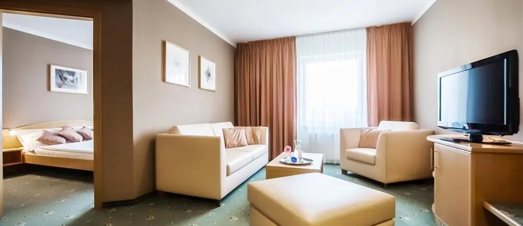 Hotel Pracharna, 奥洛穆茨 — 照片 1