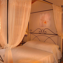 The Olive Inn, Лезина — фото 5