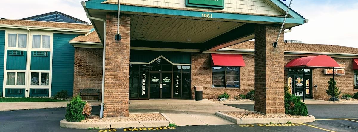 Woodfield Inn and Suites, Marshfield — photo 1