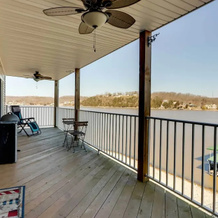 Lakefront Ozark Condo w/ Spacious Balcony!, Camdenton — photo 4